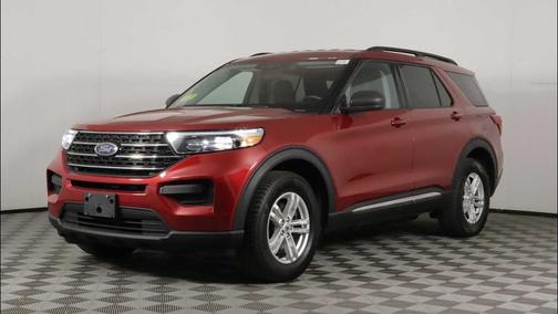 Rapid Red Metallic Tinted Clearcoat 2020 Ford Explorer XLT