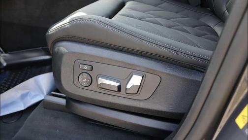 Dravit Grey Metallic 2026 BMW X5 PHEV xDrive50e