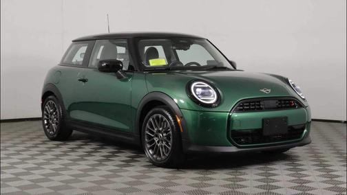 British Racing Green IV Metallic 2025 MINI Hardtop Cooper S