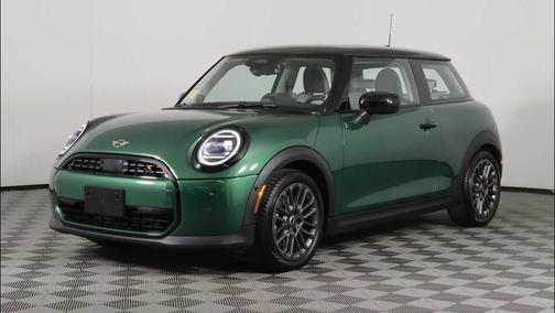 British Racing Green IV Metallic 2025 MINI Hardtop Cooper S