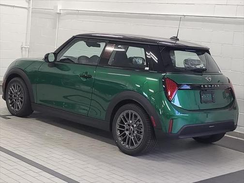 2025 MINI Hardtop Cooper