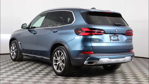 2026 BMW X5 PHEV xDrive50e