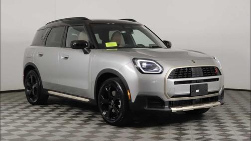 Melting Silver III 2025 MINI Countryman Cooper S ALL4
