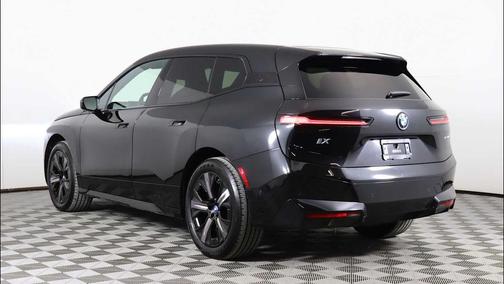 2024 BMW iX xDrive50
