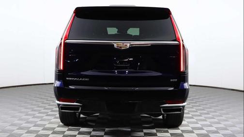 2024 Cadillac Escalade ESV Luxury
