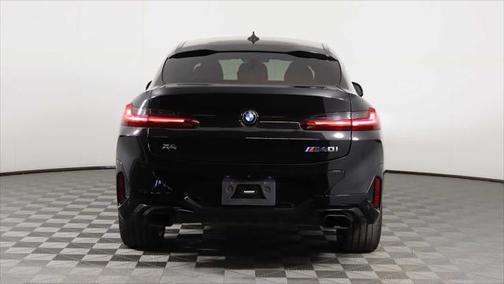 2023 BMW X4 M40i