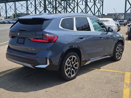 2025 BMW X1 xDrive28i
