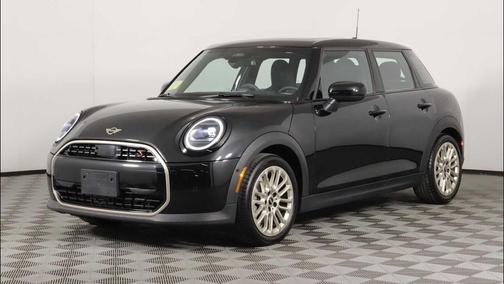 Midnight Black II Metallic 2025 MINI Hardtop Cooper S