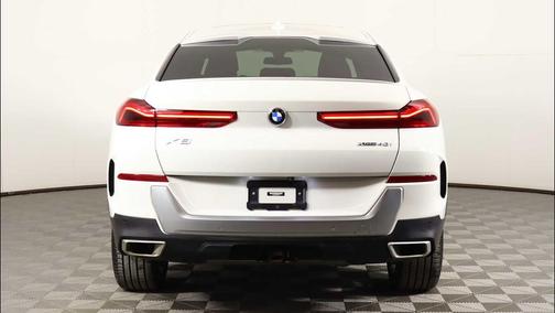 2022 BMW X6 xDrive40i