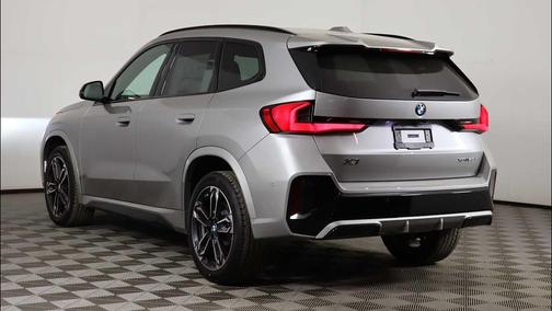Space Silver Metallic 2026 BMW X1 xDrive28i