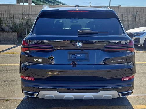 2026 BMW X5 PHEV xDrive50e