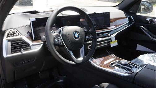 Alpine White 2026 BMW X5 PHEV xDrive50e