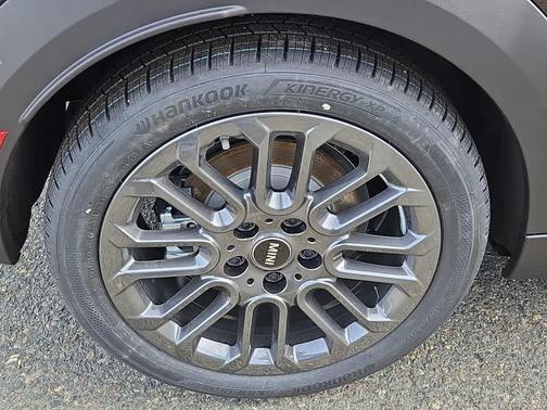 2026 MINI Hardtop Cooper