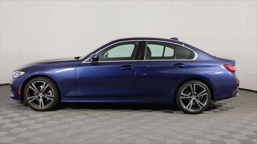2022 BMW 330 xDrive