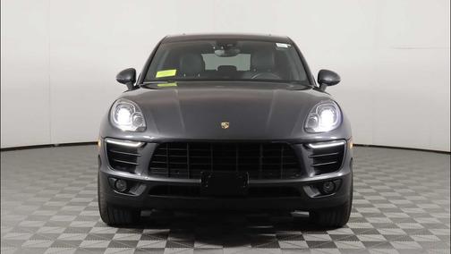 Volcano Grey 2017 Porsche Macan Macan