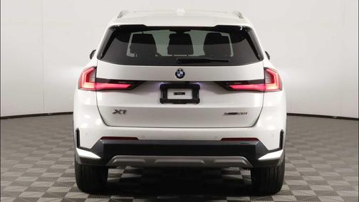 Alpine White 2023 BMW X1 xDrive28i
