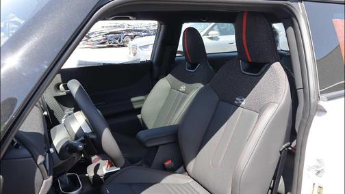 0C6A Nanuq White Metallic 2026 MINI Hardtop Cooper S