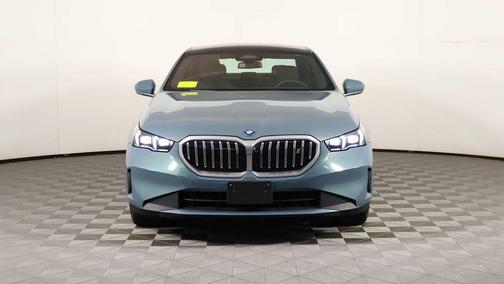 2024 BMW i5 eDrive40
