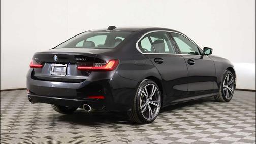 2024 BMW 330 xDrive