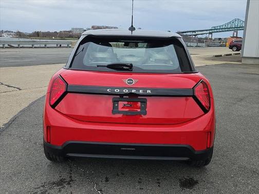 2025 MINI Hardtop Cooper