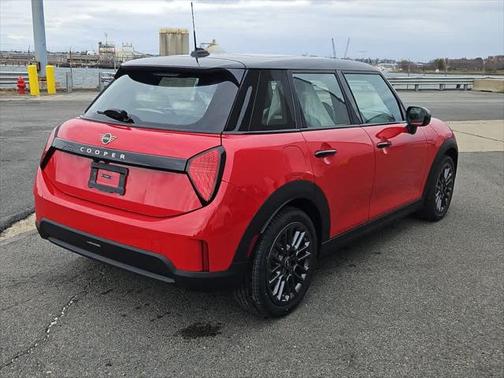 2025 MINI Hardtop Cooper