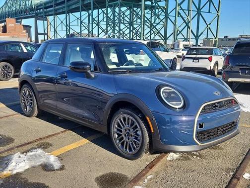 2025 MINI Hardtop Cooper S