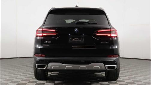 Black Sapphire Metallic 2023 BMW X5 xDrive40i
