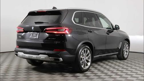 Black Sapphire Metallic 2023 BMW X5 xDrive40i