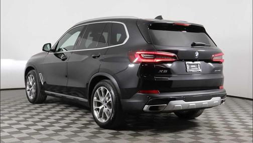 Black Sapphire Metallic 2023 BMW X5 xDrive40i