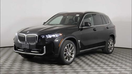 Black Sapphire Metallic 2024 BMW X5 xDrive40i
