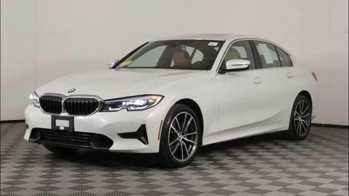 Mineral White Metallic 2022 BMW 330 xDrive