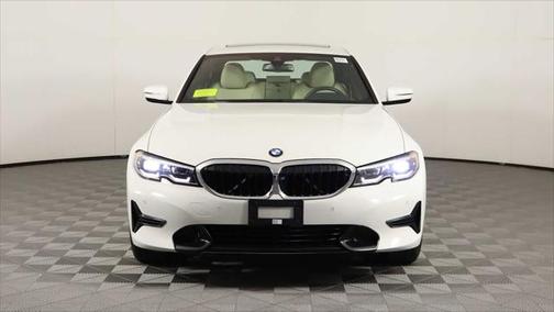2022 BMW 330 xDrive