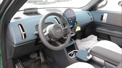 British Racing Green IV Met 2026 MINI Countryman Cooper S ALL4