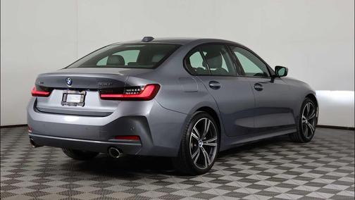 2023 BMW 330 xDrive