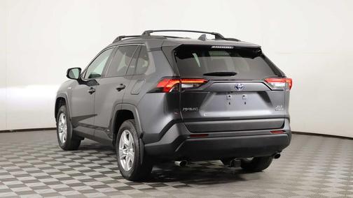 2020 Toyota RAV4 Hybrid XLE