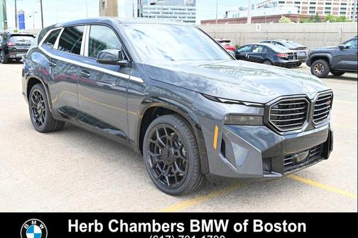 Dravit Grey Metallic 2026 BMW XM Label