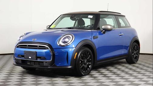 2023 MINI Hardtop Cooper