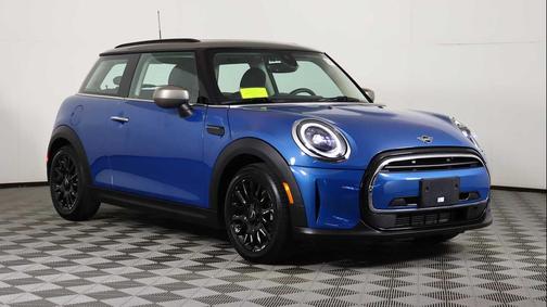 2023 MINI Hardtop Cooper