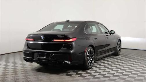 2023 BMW 760 i xDrive