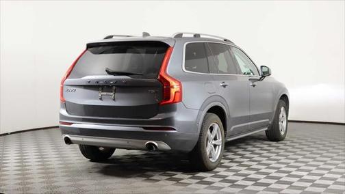 2018 Volvo XC90 T5 Momentum