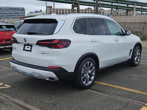 2026 BMW X5 PHEV xDrive50e
