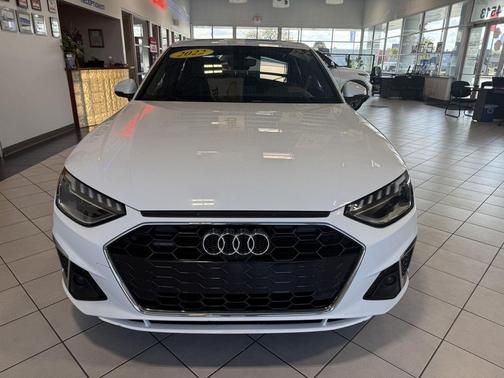 2022 Audi A4 45 S line Premium Plus