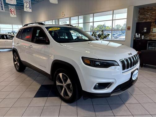 Bright White Clearcoat 2022 Jeep Cherokee Limited