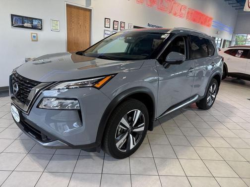 2022 Nissan Rogue SL