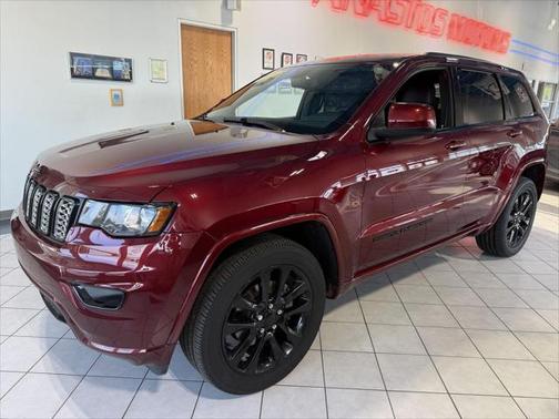 2018 Jeep Grand Cherokee Altitude