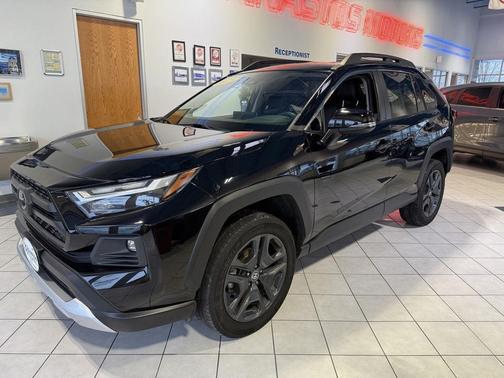 2023 Toyota RAV4 Adventure