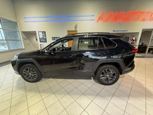 2023 Toyota RAV4 Adventure