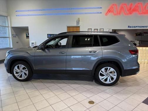 2021 Volkswagen Atlas 3.6L SE w/Technology