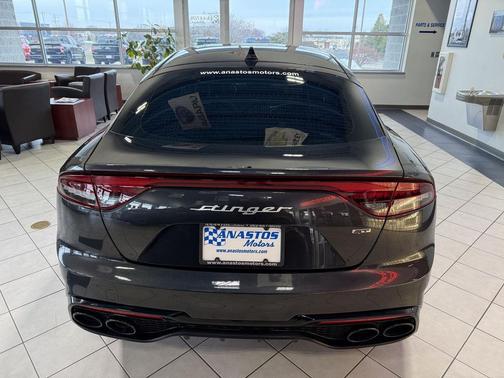 2023 Kia Stinger GT2