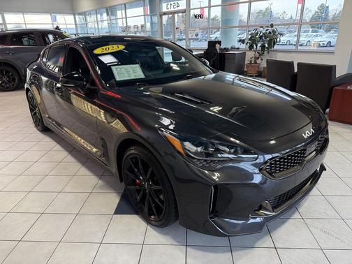 2023 Kia Stinger GT2